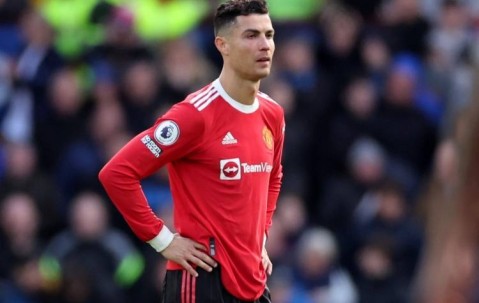 曼联旧将：不懂C罗为啥罚任意球只踢电梯球，别跟我说你行你上