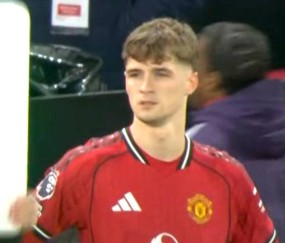 曼联名宿之子有望首次英超先发，替代芒特！齐尔克泽闹转会或助其圆梦