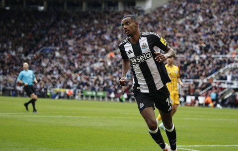 1.2亿英镑！曝伊萨克只想加盟利物浦 红军愿为他再破纪录