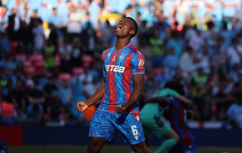 痛骂皇马成为皇马！曝利物浦胜阿森纳 夺三狮主力芳心