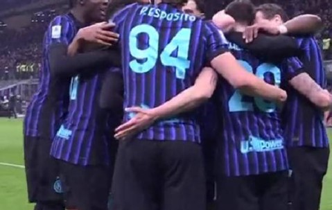 意甲冠军基本锁定！国米15轮14胜领先13分，AC米兰翻盘希望渺茫