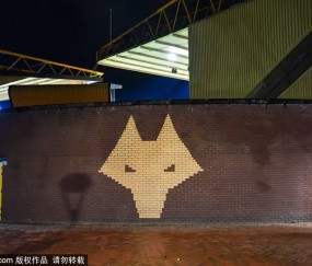 红魔难振作:曼联与利兹联德比战平局收场