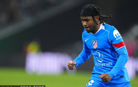 欧冠淘汰赛名单大调整！巴萨坎塞洛入列 热刺三将加盟 恩德里克离队