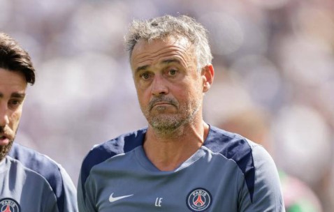 平息巴黎圣日耳曼内乱！恩里克罕见发声，誓争欧冠卫冕，维护金球巨星尊严