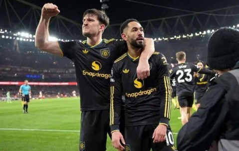 石头哥更新，马奎尔基本留队，双向奔赴：曼联要经验、马队爱曼联