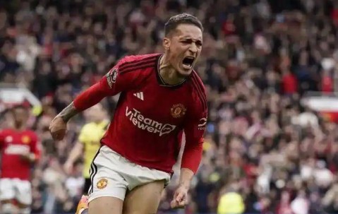 德尼尔森看好西蒙尼成为弗格森，红魔的环境误导了安东尼