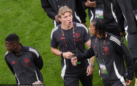 曼联锋线大洗牌：阿莫林关键决策，霍伊伦德转会国米成焦点