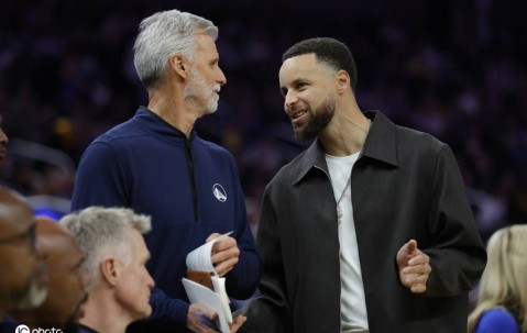 曝库里至少再缺席五场比赛 将在10天后接受评估