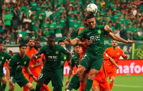 国安新外援敲定！德甲老牌劲旅后卫将加入，已完成体检，即将抵京